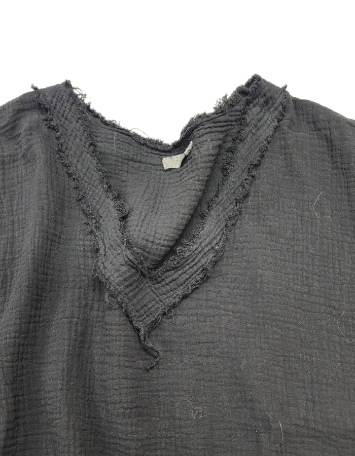 Crinkle Cotton Distressed V-Neck Top