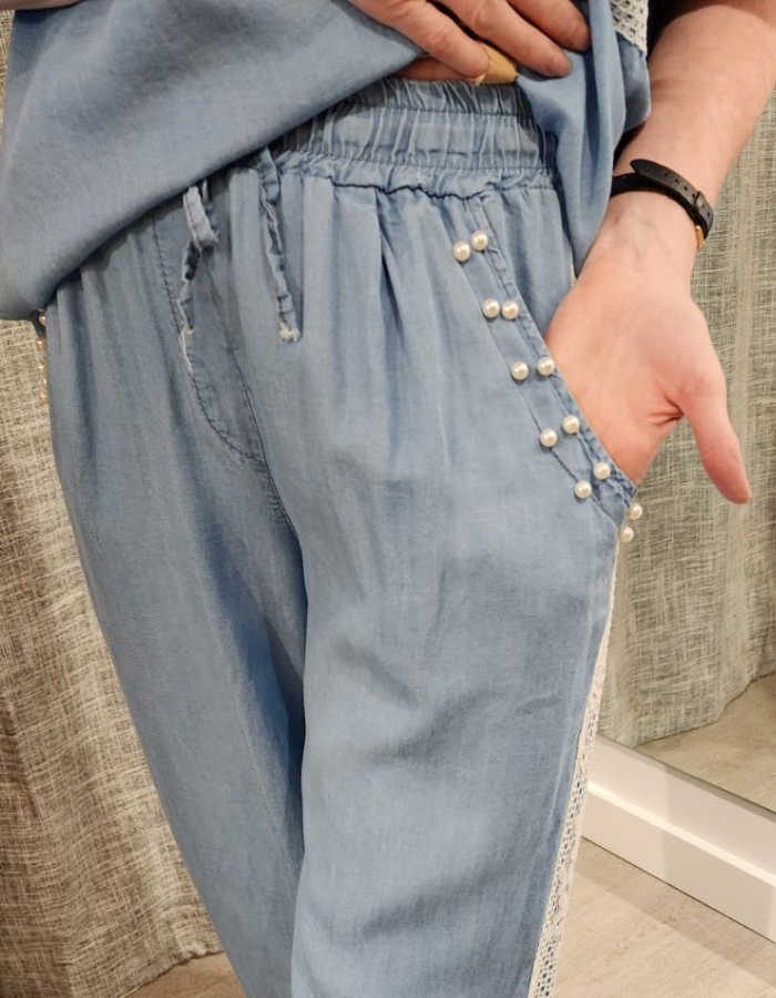 Pearl Pocket & Lace Trim Pants