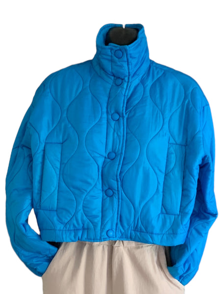 Italian Snap Button Light Puffer Jacket with Side Pockets